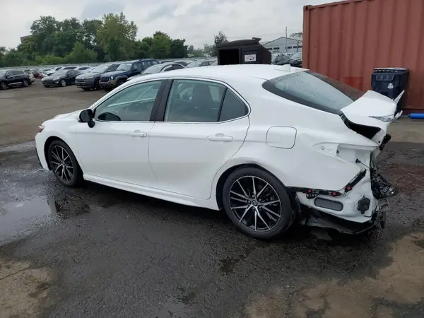4T1G11BK2RU126992 2024 TOYOTA CAMRY - Image 2