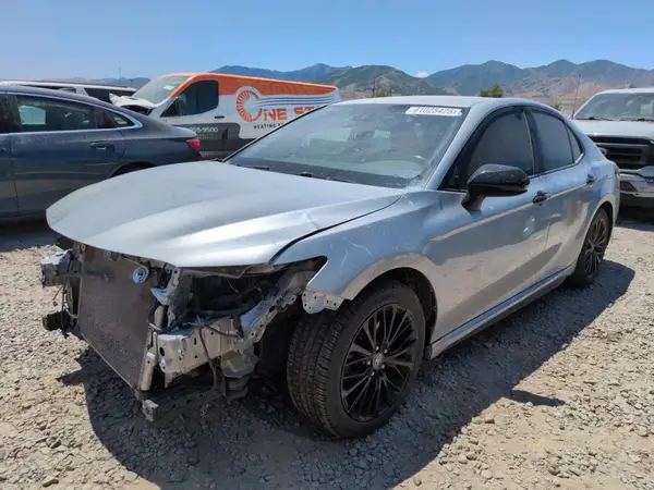 4T1G11BK3MU021449 2021 TOYOTA CAMRY - Image 1