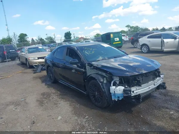 4T1G11BK3MU023122 2021 TOYOTA CAMRY - Image 1