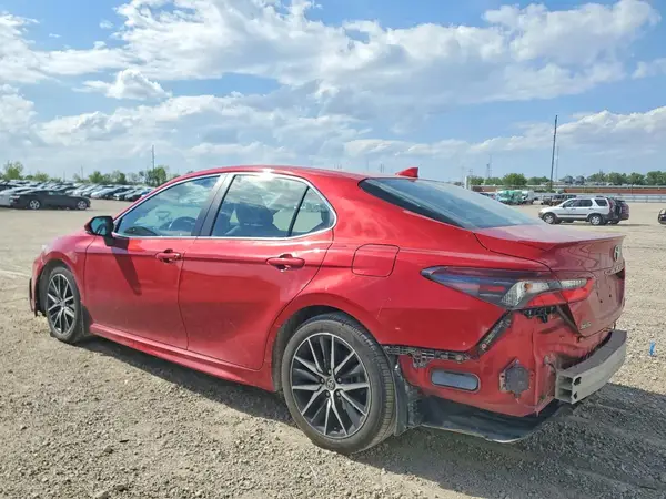 4T1G11BK3MU036422 2021 TOYOTA CAMRY - Image 2