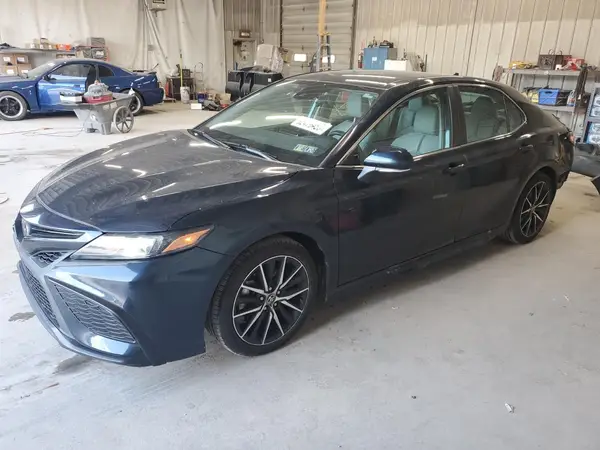 4T1G11BK3MU037764 2021 TOYOTA CAMRY - Image 1