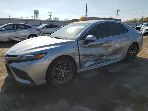 4T1G11BK3MU045072 2021 TOYOTA CAMRY - Image 1