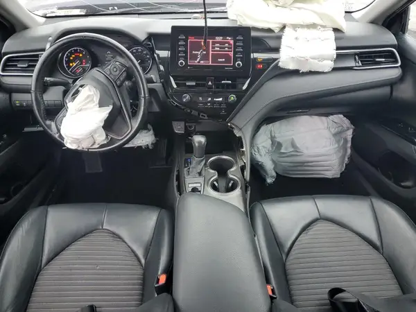 4T1G11BK3MU045914 2021 TOYOTA CAMRY - Image 8