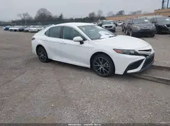 4T1G11BK3NU057885 2022 TOYOTA CAMRY