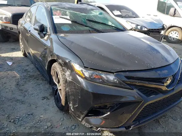 4T1G11BK3RU109361 2024 TOYOTA CAMRY - Image 1