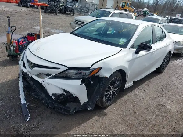 4T1G11BK3RU112292 2024 TOYOTA CAMRY - Image 2