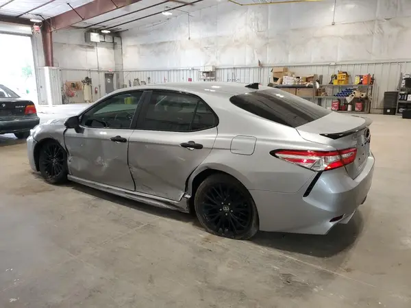 4T1G11BK4LU005727 2020 TOYOTA CAMRY - Image 2