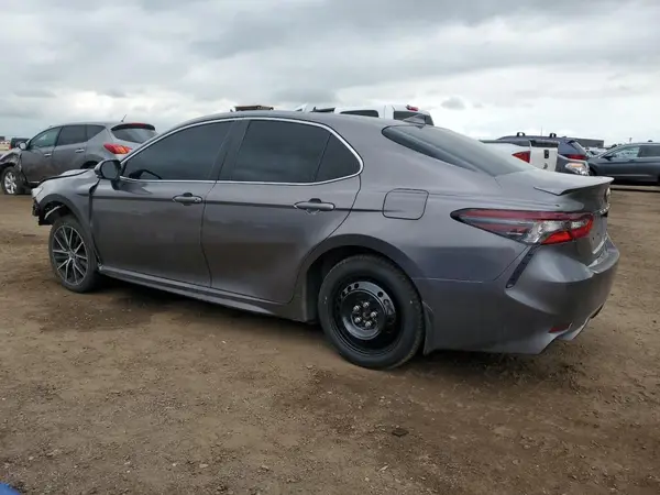 4T1G11BK4MU031441 2021 TOYOTA CAMRY - Image 2