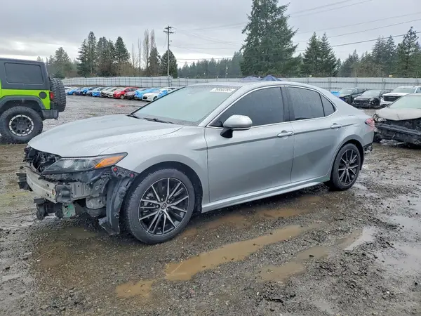 4T1G11BK4MU036168 2021 TOYOTA CAMRY - Image 1