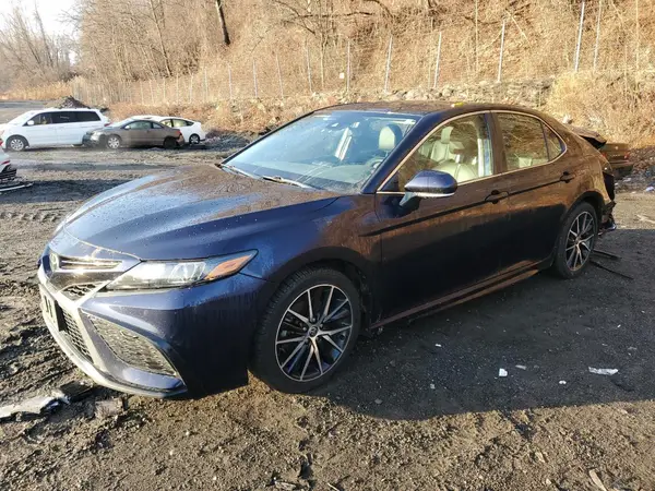 4T1G11BK4MU045744 2021 TOYOTA CAMRY - Image 1
