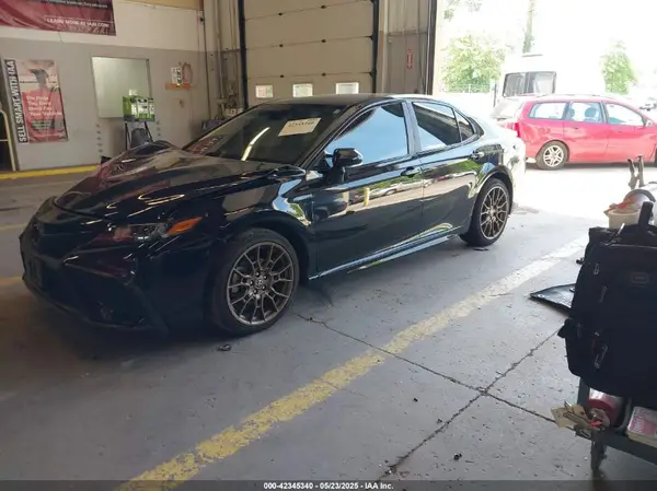 4T1G11BK4PU088615 2023 TOYOTA CAMRY - Image 2