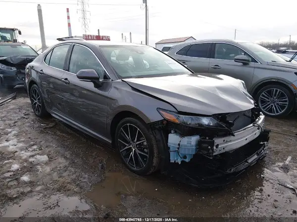 4T1G11BK4PU091515 2023 TOYOTA CAMRY - Image 1