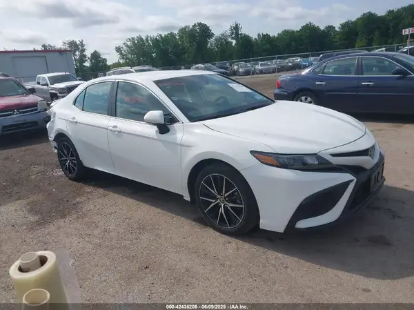 4T1G11BK4RU125651 2024 TOYOTA CAMRY - Image 1