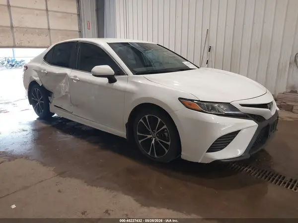 4T1G11BK5LU006837 2020 TOYOTA CAMRY - Image 1