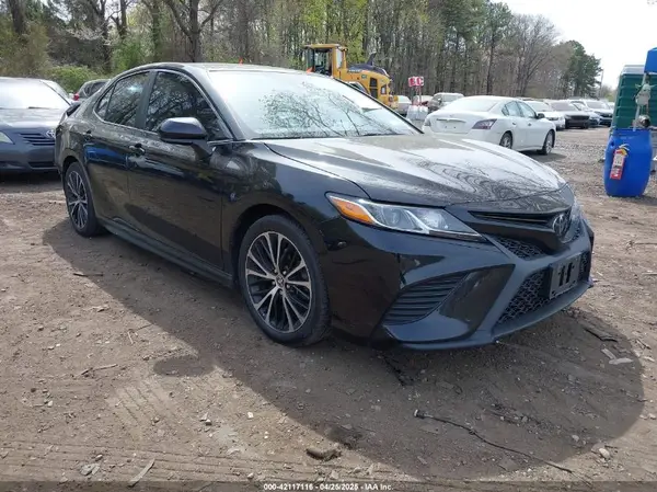 4T1G11BK5LU007163 2020 TOYOTA CAMRY - Image 1