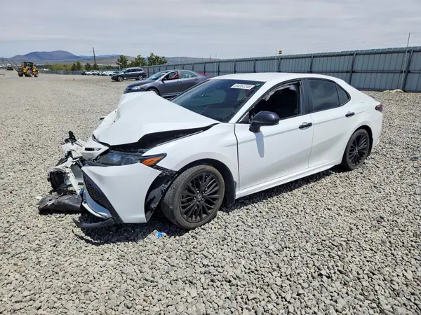 4T1G11BK5MU024126 2021 TOYOTA CAMRY - Image 1