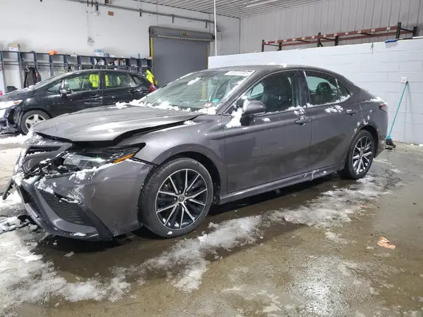 4T1G11BK5MU040794 2021 TOYOTA CAMRY - Image 1