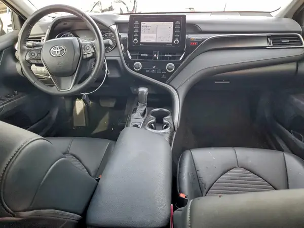 4T1G11BK5MU045459 2021 TOYOTA CAMRY - Image 8