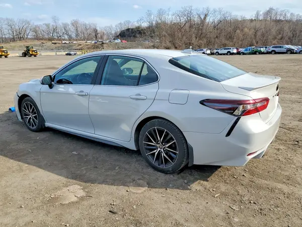 4T1G11BK5PU075047 2023 TOYOTA CAMRY - Image 2