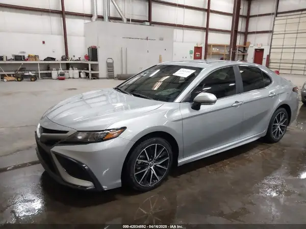 4T1G11BK5PU088946 2023 TOYOTA CAMRY - Image 2