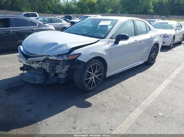 4T1G11BK5RU108132 2024 TOYOTA CAMRY - Image 2