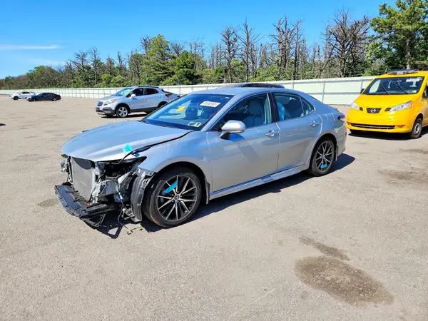 4T1G11BK5RU110365 2024 TOYOTA CAMRY - Image 1