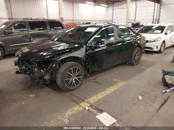 4T1G11BK5RU114822 2024 TOYOTA CAMRY - Image 2