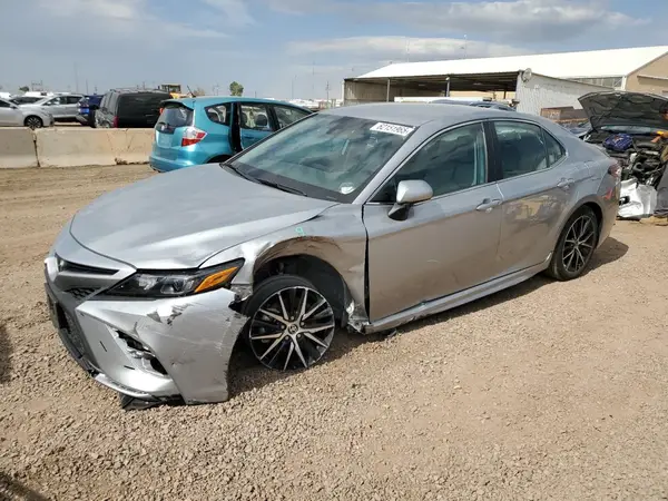 4T1G11BK5RU126114 2024 TOYOTA CAMRY - Image 1