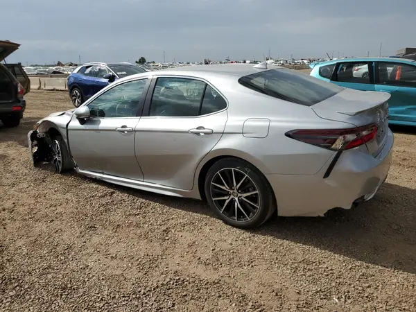 4T1G11BK5RU126114 2024 TOYOTA CAMRY - Image 2