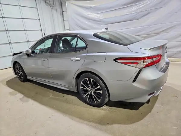 4T1G11BK6LU011416 2020 TOYOTA CAMRY - Image 2