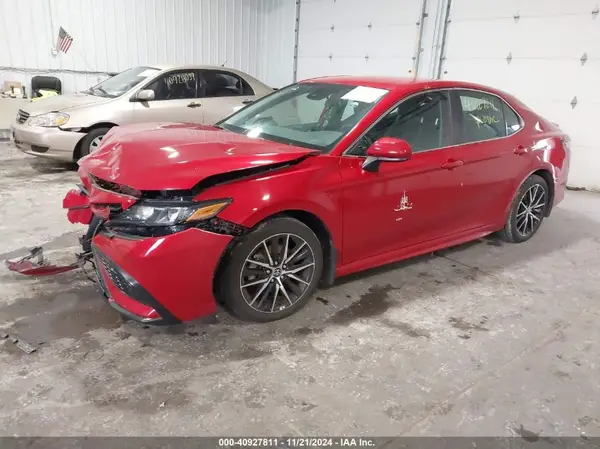 4T1G11BK6MU034941 2021 TOYOTA CAMRY - Image 2