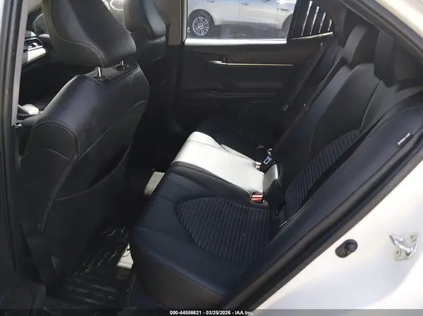 4T1G11BK6MU036236 2021 TOYOTA CAMRY - Image 8