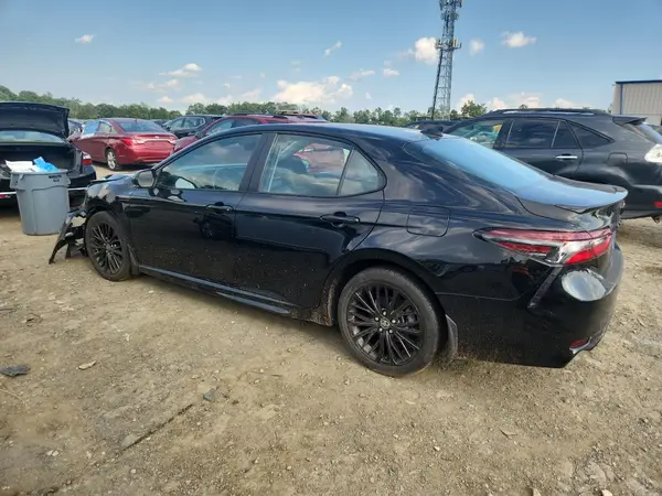 4T1G11BK6NU058190 2022 TOYOTA CAMRY - Image 2