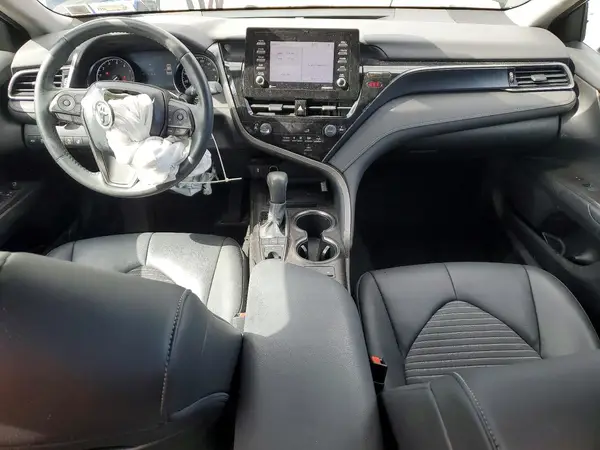 4T1G11BK6NU068167 2022 TOYOTA CAMRY - Image 8