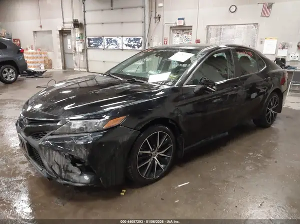 4T1G11BK6PU074411 2023 TOYOTA CAMRY - Image 2