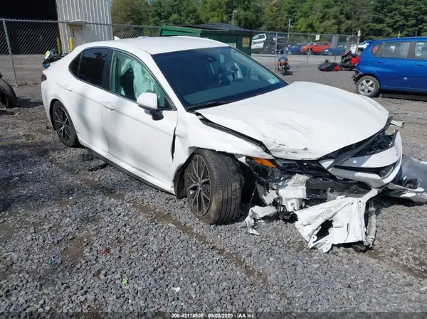 4T1G11BK6PU085036 2023 TOYOTA CAMRY - Image 1