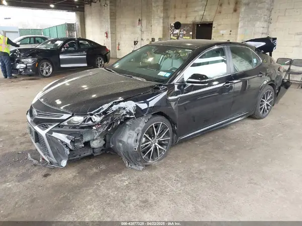 4T1G11BK6RU111458 2024 TOYOTA CAMRY - Image 2