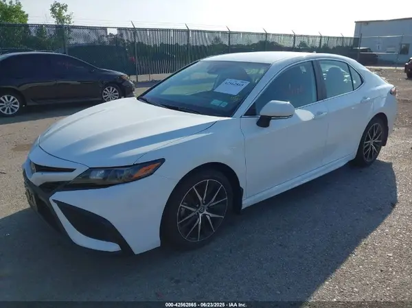 4T1G11BK6RU121908 2024 TOYOTA CAMRY - Image 2