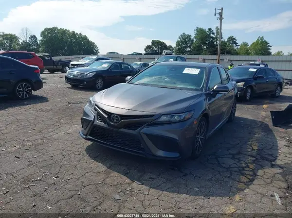 4T1G11BK6RU130110 2024 TOYOTA CAMRY - Image 2