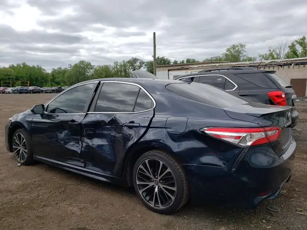4T1G11BK7LU010646 2020 TOYOTA CAMRY - Image 2
