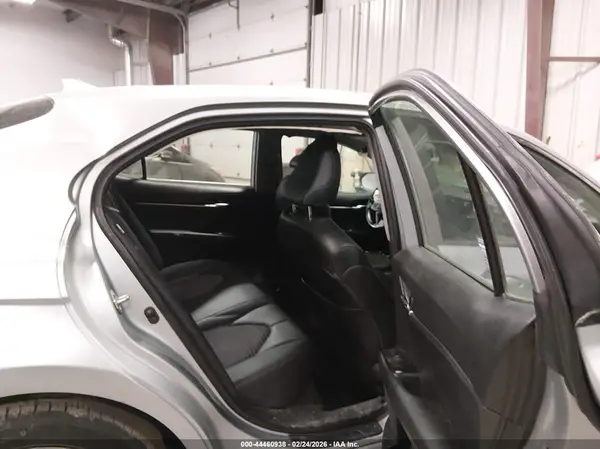 4T1G11BK7LU018357 2020 TOYOTA CAMRY - Image 8