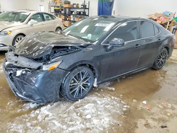4T1G11BK7MU026007 2021 TOYOTA CAMRY - Image 1