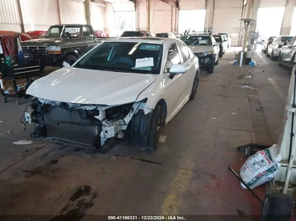 4T1G11BK7MU037864 2021 TOYOTA CAMRY - Image 2
