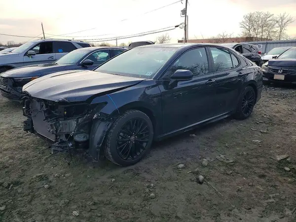 4T1G11BK7MU045737 2021 TOYOTA CAMRY - Image 1
