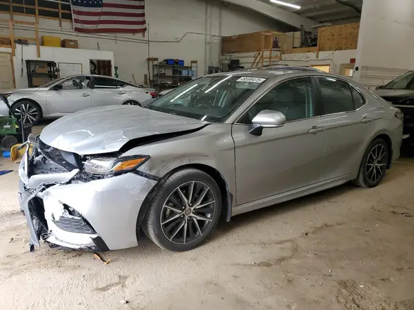 4T1G11BK7MU046614 2021 TOYOTA CAMRY - Image 1