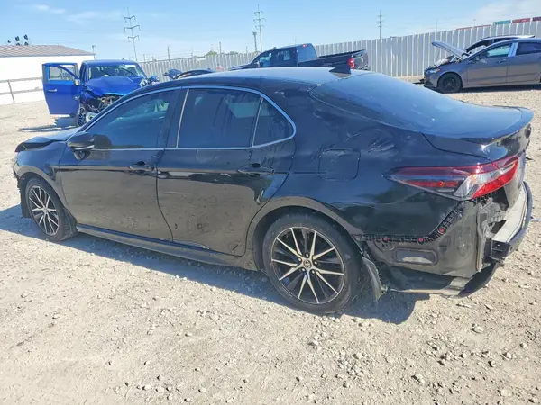 4T1G11BK7PU074708 2023 TOYOTA CAMRY - Image 2