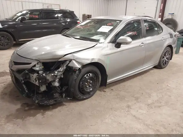 4T1G11BK7PU076121 2023 TOYOTA CAMRY - Image 2