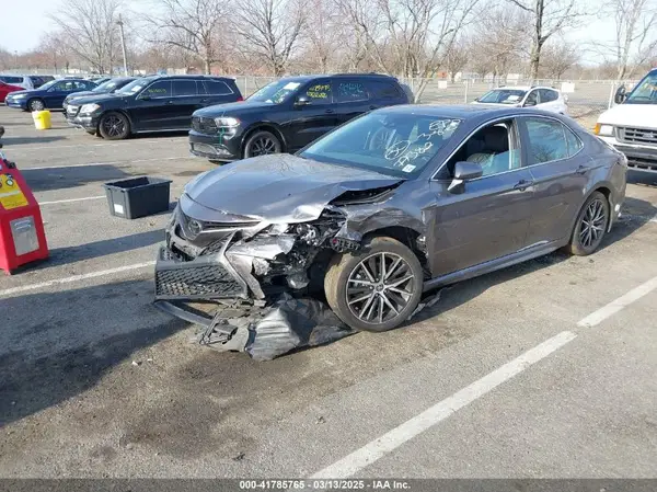 4T1G11BK7PU077382 2023 TOYOTA CAMRY - Image 2