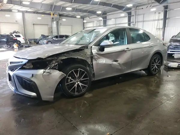 4T1G11BK7PU101714 2023 TOYOTA CAMRY - Image 1
