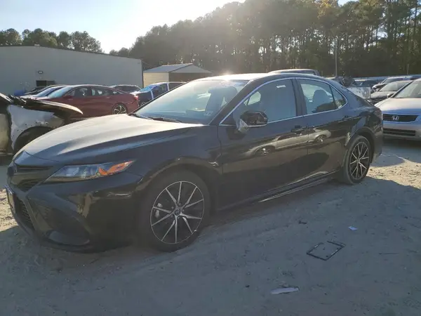 4T1G11BK7PU102734 2023 TOYOTA CAMRY - Image 1